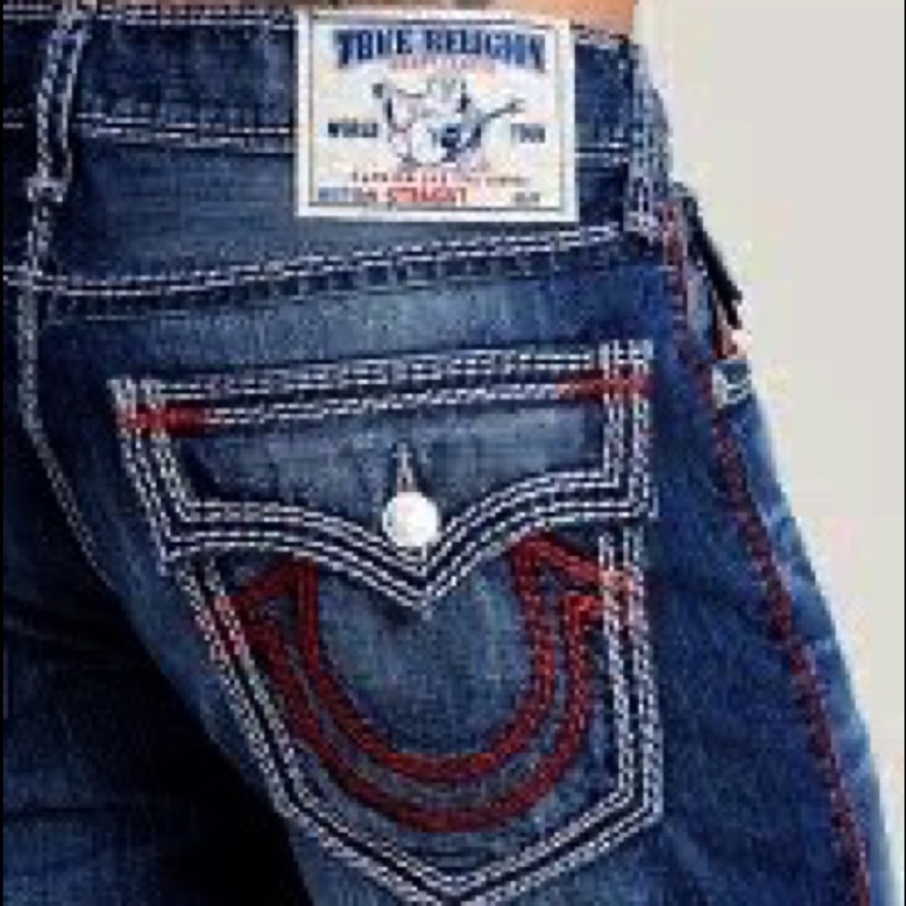 TRUE RELIGION straight flat red mega T stitch jean